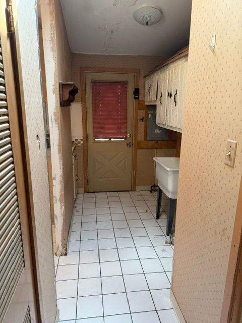 Tiny photo for 5555 W 90th Street, Oak Lawn, IL 60453 (MLS # 12465205)