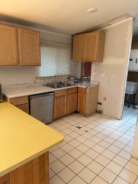 Tiny photo for 5555 W 90th Street, Oak Lawn, IL 60453 (MLS # 12465205)