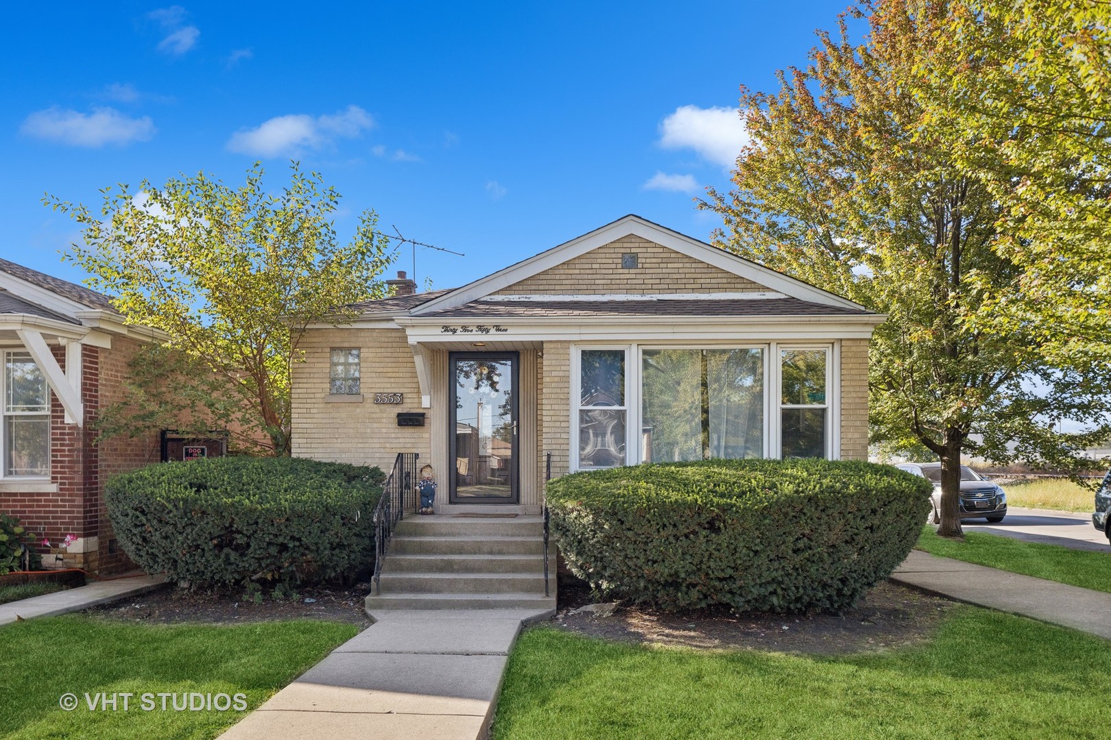 3553 W 77th Street