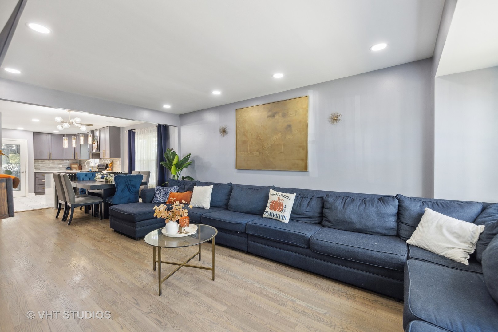 3553 W 77th Street