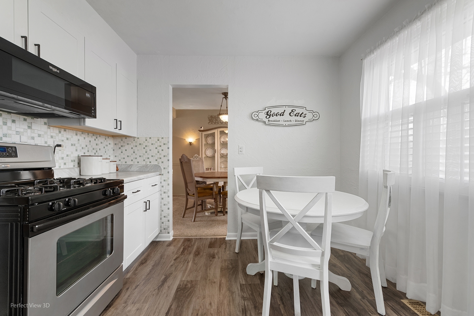6856 Meadowbrook Lane