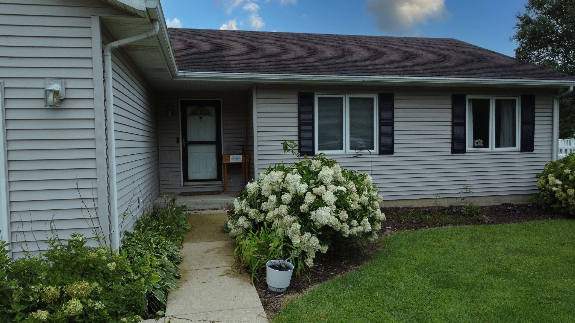 7804 S Sugar Island Road