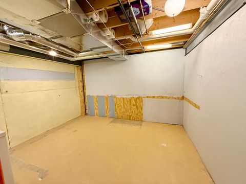 Tiny photo for 1167 Kingsley Lane, Aurora, IL 60505 (MLS # 12592759)