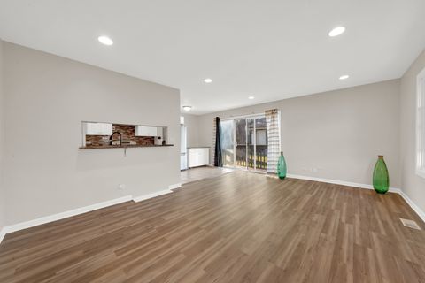 Tiny photo for 234 Dakota Court #C, Bolingbrook, IL 60440 (MLS # 12471407)
