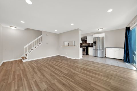 Tiny photo for 234 Dakota Court #C, Bolingbrook, IL 60440 (MLS # 12471407)