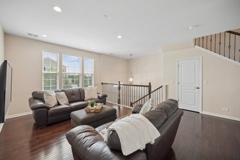 Tiny photo for 2116 SAIPAN Drive, Glenview, IL 60026 (MLS # 12691375)