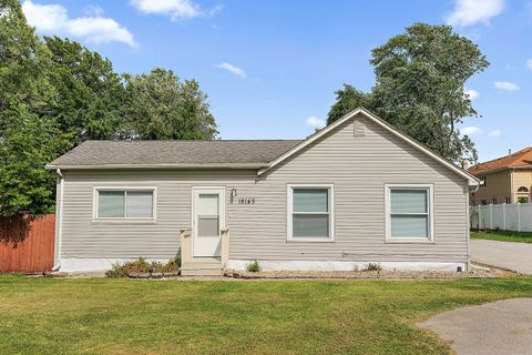 Tiny photo for 18145 Harlem Avenue, Tinley Park, IL 60477 (MLS # 12588760)