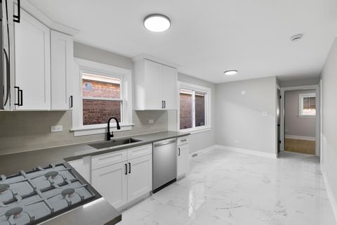 Tiny photo for 2964 W Columbus Avenue, Chicago, IL 60652 (MLS # 12553363)