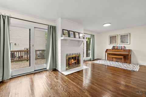 Tiny photo for 340 E Forest Knoll Drive, Palatine, IL 60074 (MLS # 12490819)