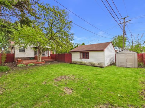 Tiny photo for 2308 Stratford Avenue, Westchester, IL 60154 (MLS # 12635813)