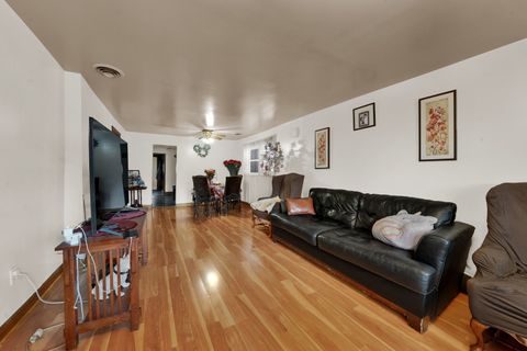 Tiny photo for 1404 W FULLER Street, Chicago, IL 60608 (MLS # 12516959)