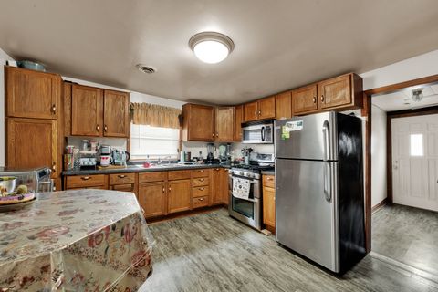 Tiny photo for 1404 W FULLER Street, Chicago, IL 60608 (MLS # 12516959)
