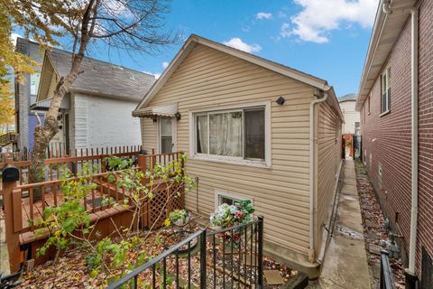 Tiny photo for 1404 W FULLER Street, Chicago, IL 60608 (MLS # 12516959)