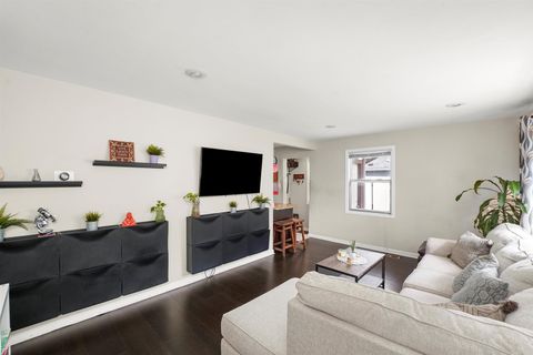 Tiny photo for 4101 Owl Drive, Rolling Meadows, IL 60008 (MLS # 12500932)