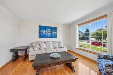 Tiny photo for 2302 Irvine Lane, Plainfield, IL 60586 (MLS # 12717447)