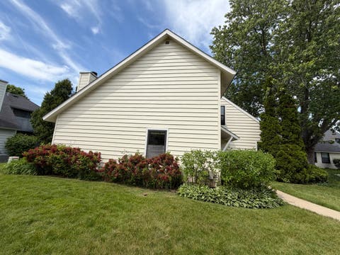 Tiny photo for 661 Mitchell Court #661, Gurnee, IL 60031 (MLS # 12733406)