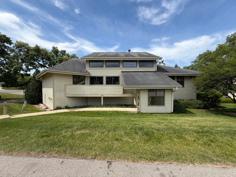 Tiny photo for 661 Mitchell Court #661, Gurnee, IL 60031 (MLS # 12733406)