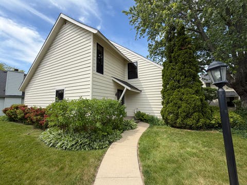 Tiny photo for 661 Mitchell Court #661, Gurnee, IL 60031 (MLS # 12733406)