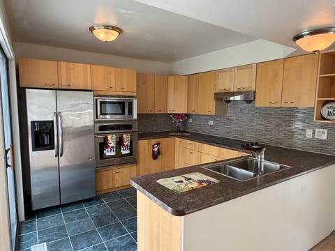 Tiny photo for 661 Mitchell Court #661, Gurnee, IL 60031 (MLS # 12733406)