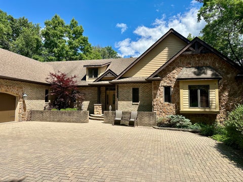 Tiny photo for 15214 Shamrock Lane, Woodstock, IL 60098 (MLS # 12617521)