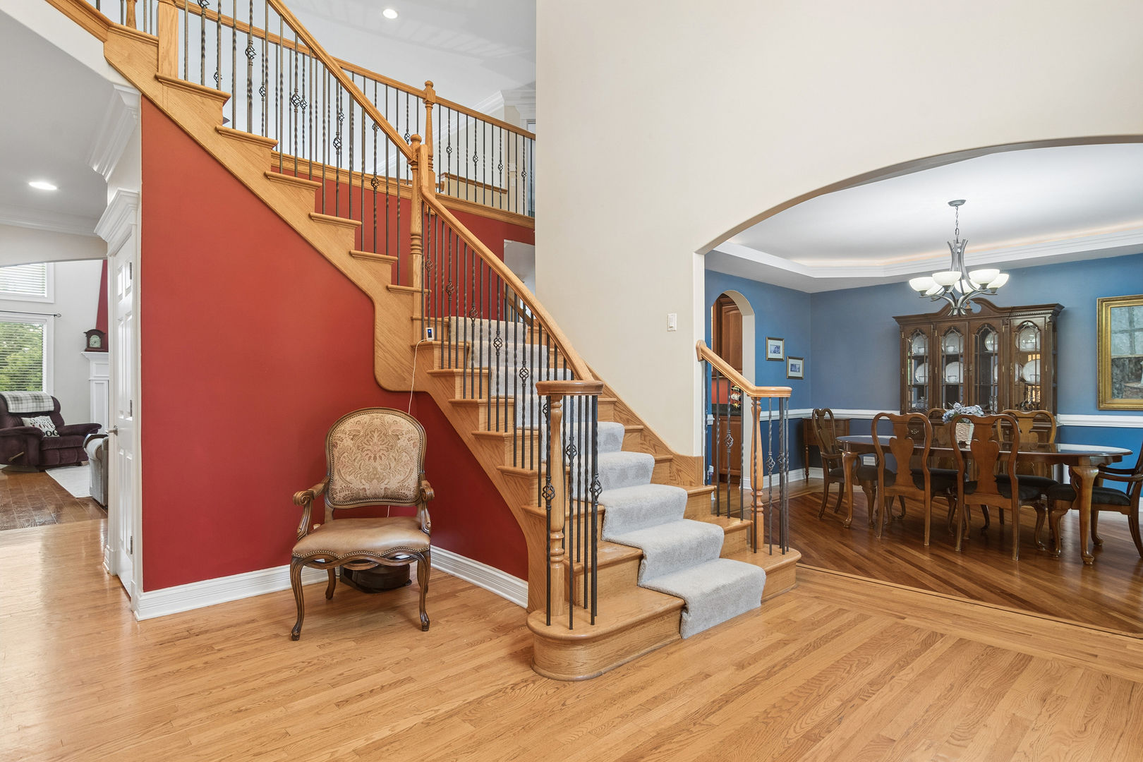8 ROSE Lane