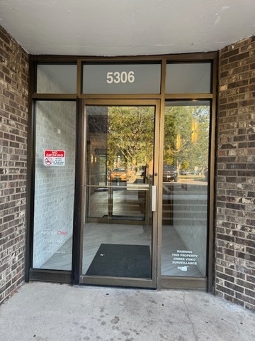 5306 N Cumberland Avenue 323
