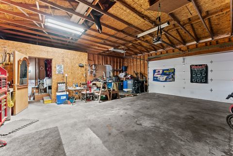 Tiny photo for 303 Jefferson Street, New Boston, IL 61272 (MLS # 12567246)