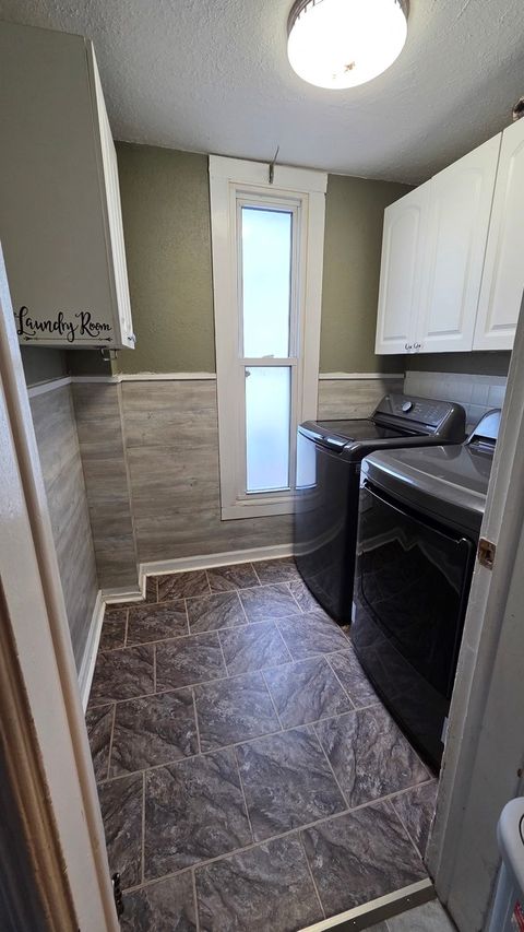 Tiny photo for 907 W 2nd Street, Rock Falls, IL 61071 (MLS # 12617591)