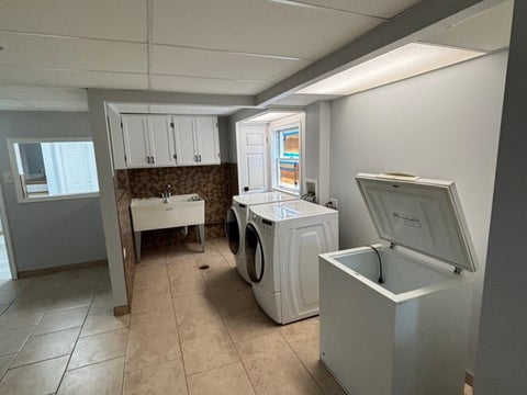 Tiny photo for 913 E 169th Street, South Holland, IL 60473 (MLS # 12705545)