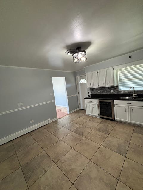 Tiny photo for 913 E 169th Street, South Holland, IL 60473 (MLS # 12705545)