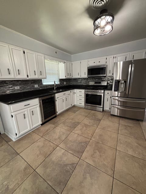 Tiny photo for 913 E 169th Street, South Holland, IL 60473 (MLS # 12705545)