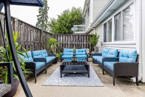 Tiny photo for 2016 Raleigh Place, Hoffman Estates, IL 60169 (MLS # 12716430)