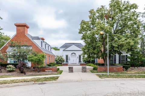 Tiny photo for 2016 Raleigh Place, Hoffman Estates, IL 60169 (MLS # 12716430)