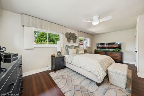 Tiny photo for 316 S Reuter Drive, Arlington Heights, IL 60005 (MLS # 12409070)