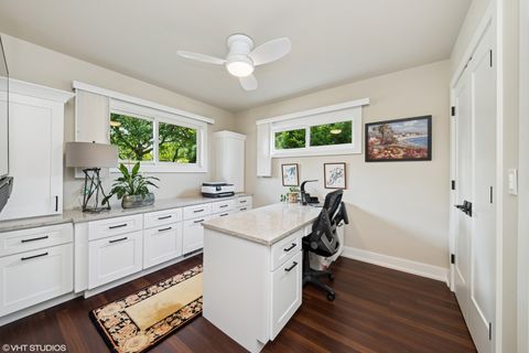 Tiny photo for 316 S Reuter Drive, Arlington Heights, IL 60005 (MLS # 12409070)