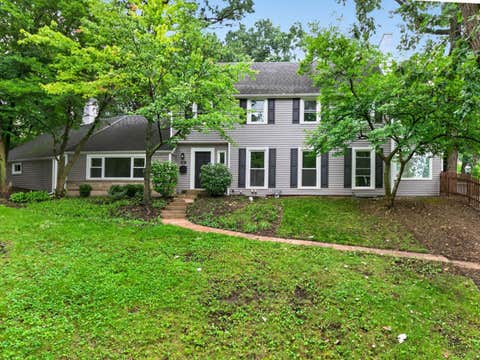 Photo of 437 Highland Avenue, West Chicago, IL 60185 (MLS # 12733591)