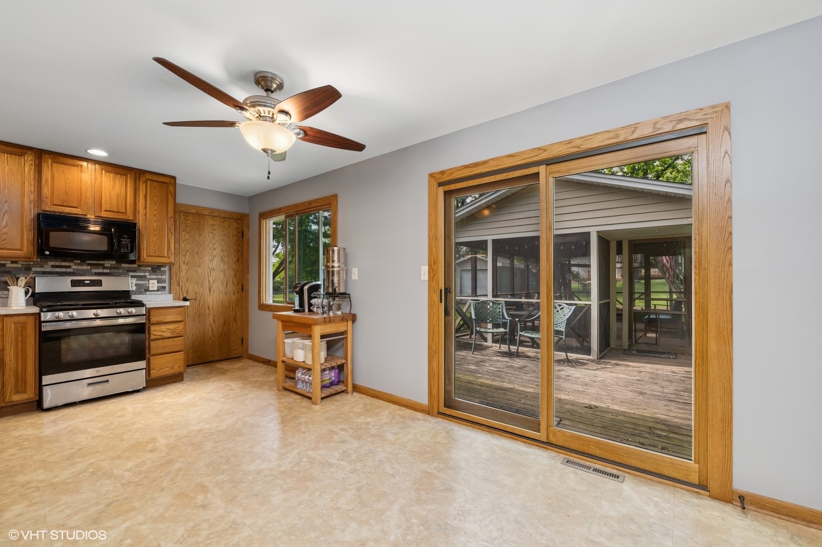 7404 Wooded Shore Drive