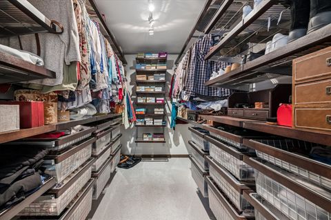 Tiny photo for 4233 Oaksbury Lane, Rolling Meadows, IL 60008 (MLS # 12600667)