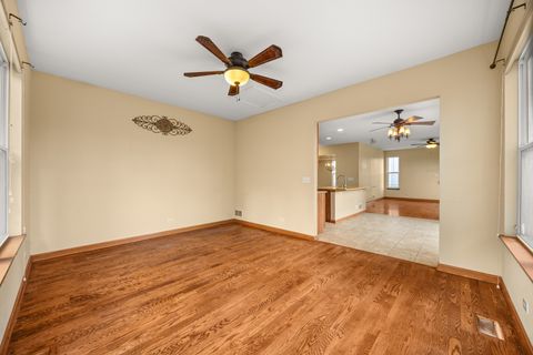 Tiny photo for 11253 Victoria Lane, Huntley, IL 60142 (MLS # 12439100)