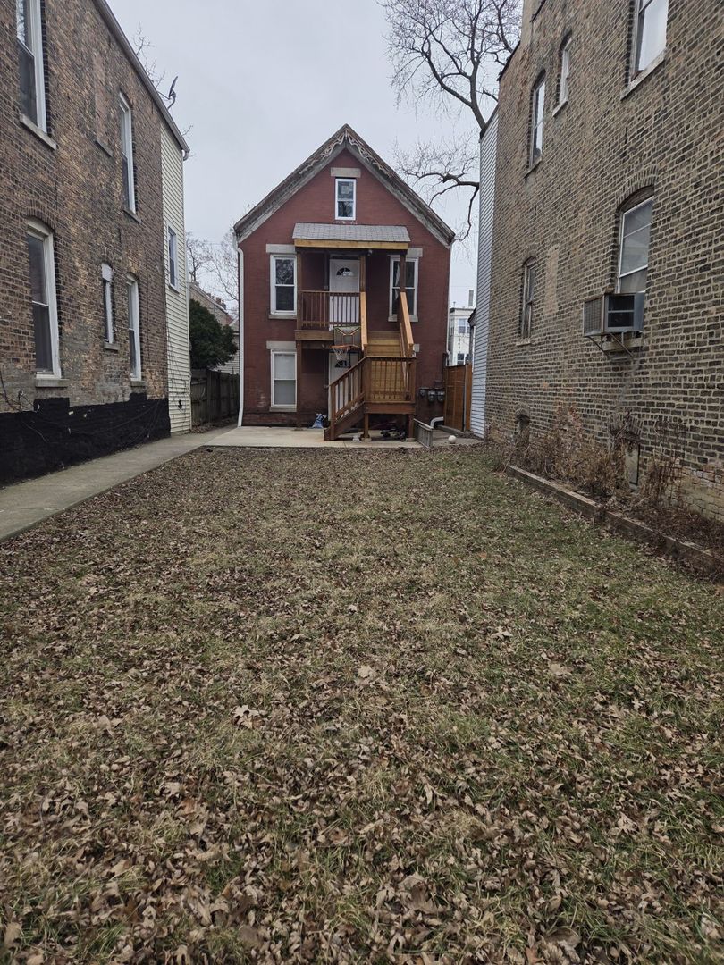 2436 S Trumbull Avenue