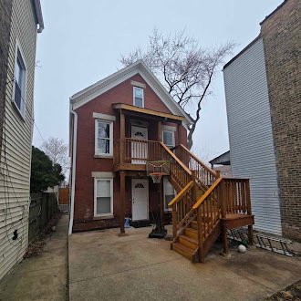 2436 S Trumbull Avenue