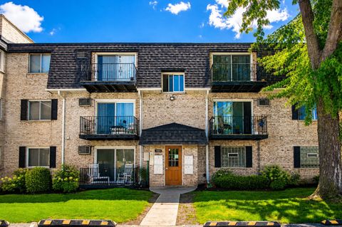 1303 N Baldwin Court Unit 2D, Palatine, IL 60074 - #: 12643025