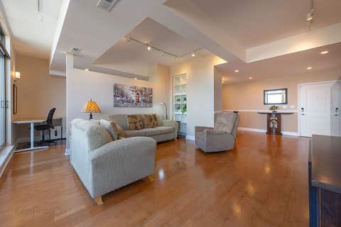 Tiny photo for 2272 S Archer Avenue #8E, Chicago, IL 60616 (MLS # 12719829)
