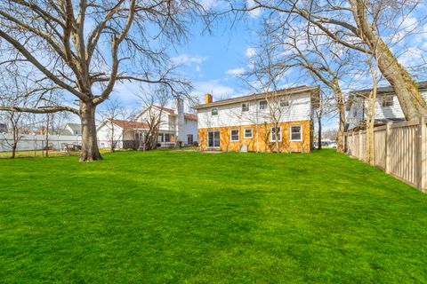 Tiny photo for 3712 Beech Street, Flossmoor, IL 60422 (MLS # 12618490)