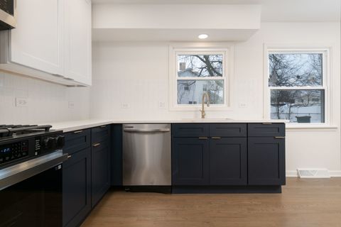Tiny photo for 3712 Beech Street, Flossmoor, IL 60422 (MLS # 12618490)