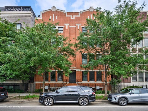 Photo of 3713 N Ashland Avenue #1N, Chicago, IL 60613 (MLS # 12770204)