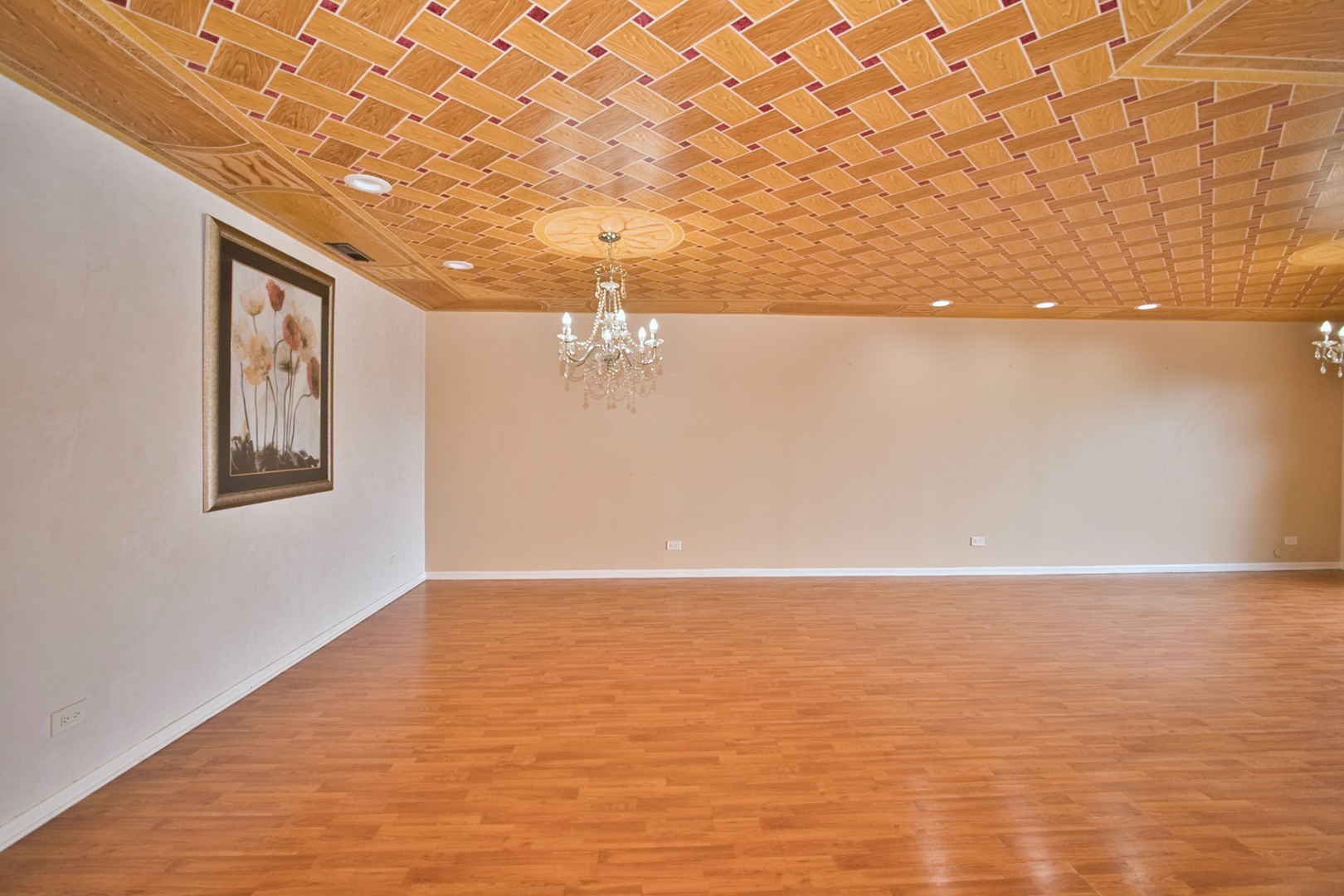 7601 Lincoln Avenue 502