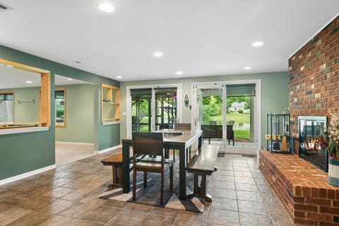 Tiny photo for 170 S ELA Road, Barrington, IL 60010 (MLS # 12726321)