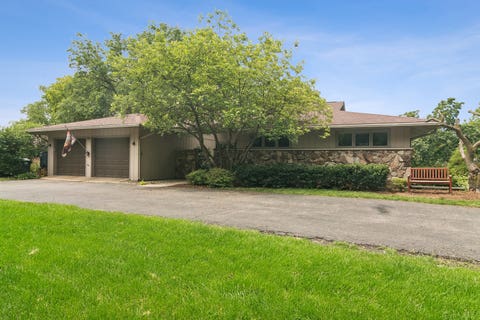 Tiny photo for 170 S ELA Road, Barrington, IL 60010 (MLS # 12726321)