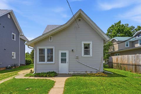Tiny photo for 2707 Pershing Boulevard, Clinton, IA 52732 (MLS # 12654450)